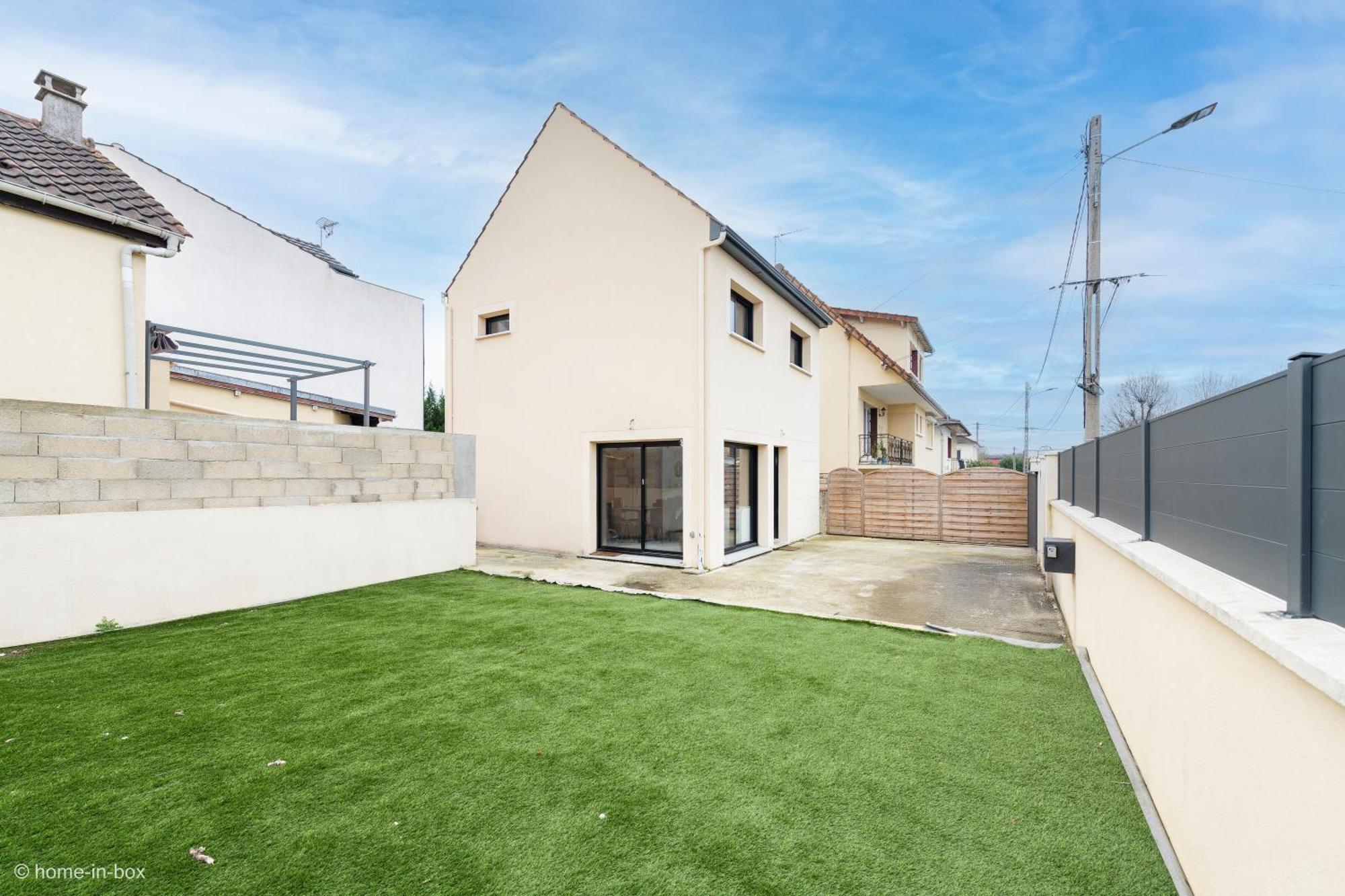 Maison Design 2 Ch Proche Cdg, Paris Holiday home *