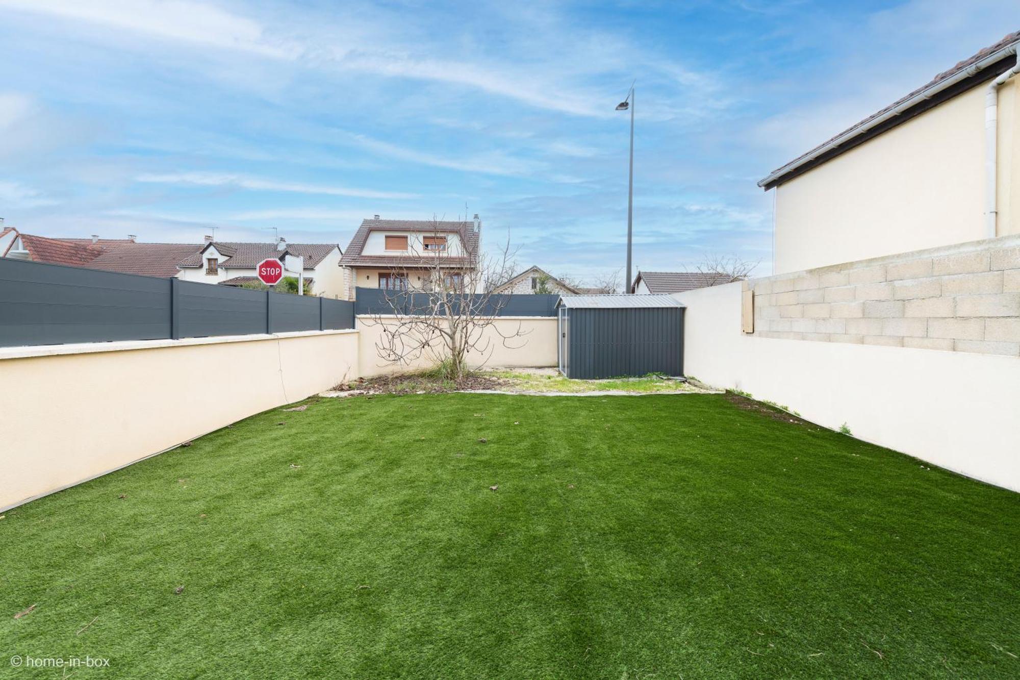 Maison Design 2 Ch Proche Cdg, Paris Holiday home Tremblay-en-France