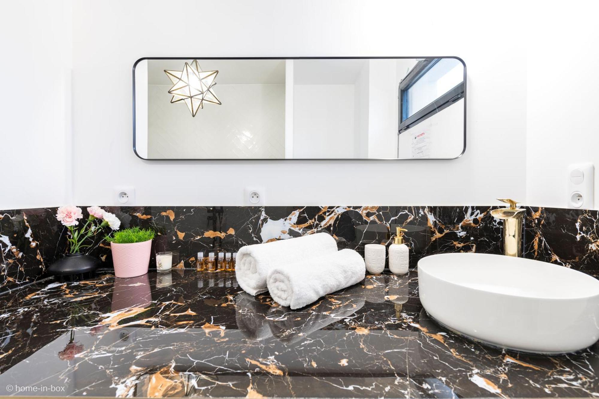 Holiday home Maison Design 2 Ch Proche Cdg, Paris *